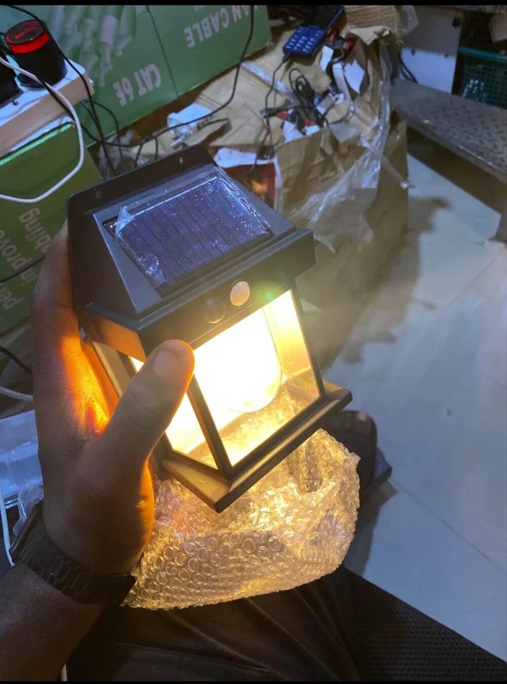 Solar Induction Wall Lamp. - Image 4